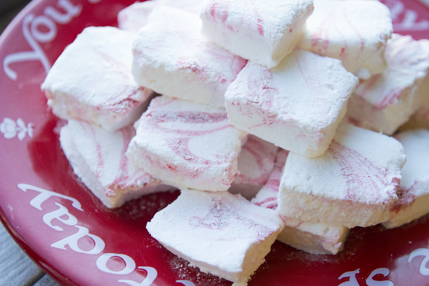 homemade-peppermint-marshmallows-4