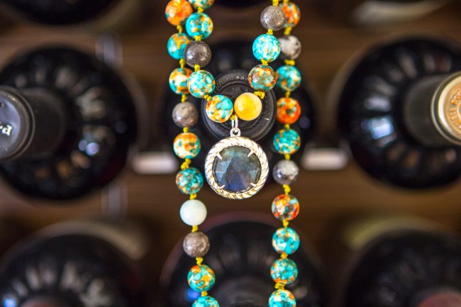 beaded-knotted-pendant-necklace-11
