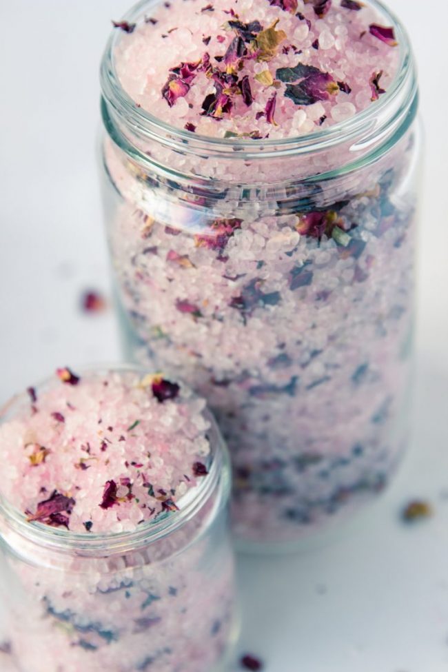 How to: Make Vanilla Rose Bath Salts