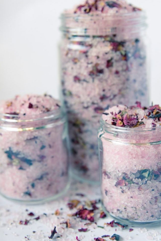 How to: Make Vanilla Rose Bath Salts