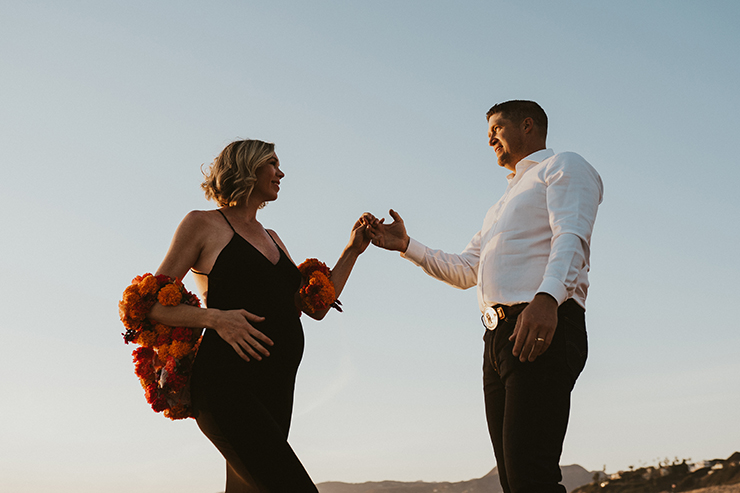 Best_Maternity_Photoshoot_19 husband and pregnant wife Point Dume maternity shoot